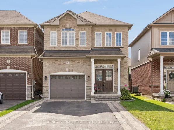 170 Elmer Adams Dr, Clarington, ON L1E 0G4