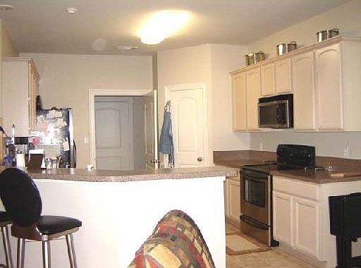 2nd image of 160 Rue Du Bourg