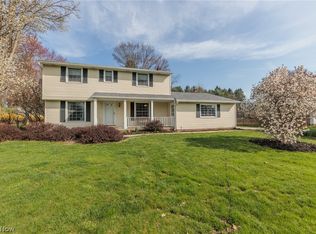 11543 Iroquois Trl, Brecksville, OH 44141