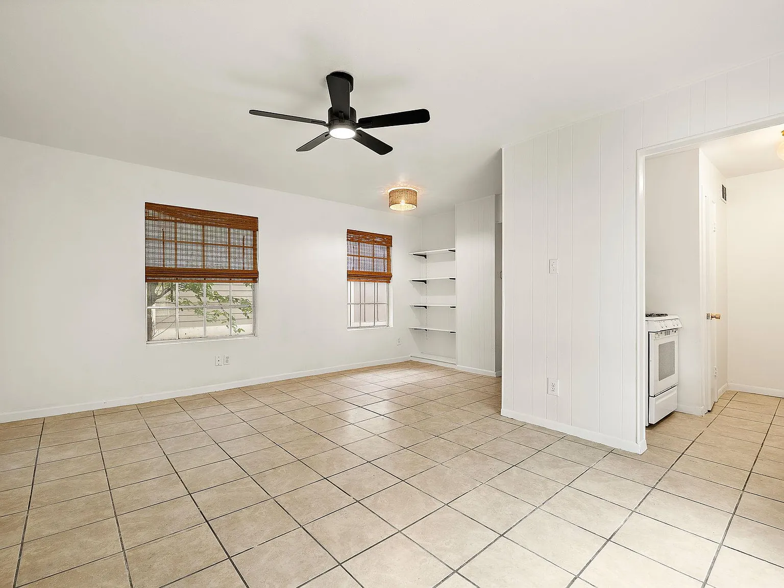 1 bed, 1.0 bath, 1080 sqft, $1,600 — Photo 4