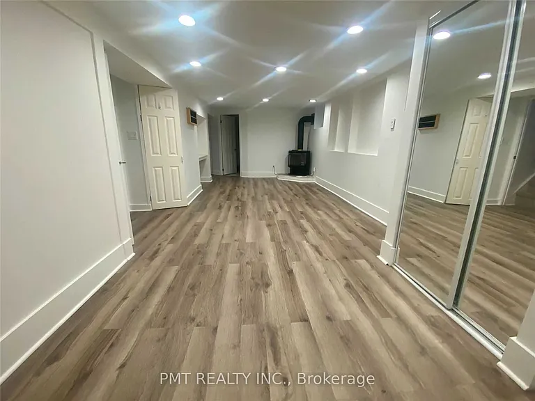 41 Park St #LOWER — Photo 3