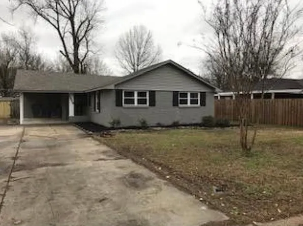 1417 Chester Ln, West Memphis, AR 72301