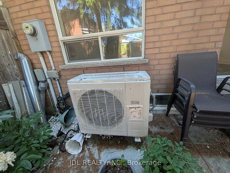 5030 Heatherleigh Ave #9 — Photo 17