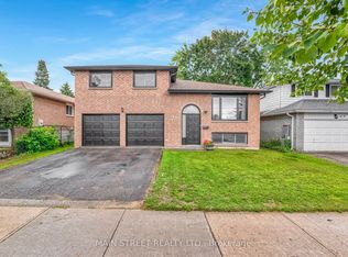43 Riverglen Dr, Georgina, ON L4P 3K7