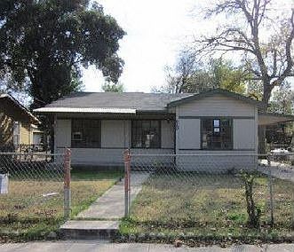 1st image of 620 E Harlan Ave