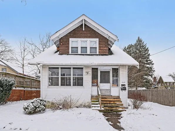 1209 Union St, Saginaw, MI 48602