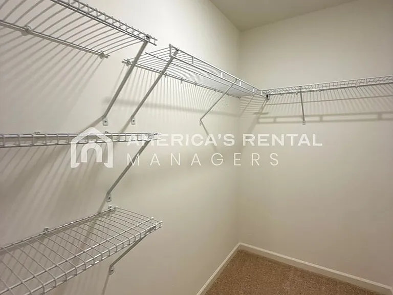3808 Water Lily Ln — Photo 31
