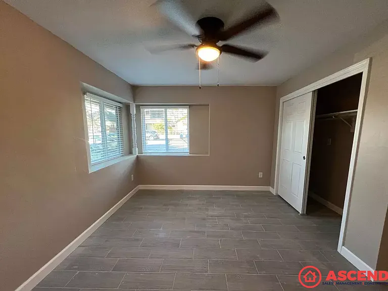 821 Oregon St — Photo 6