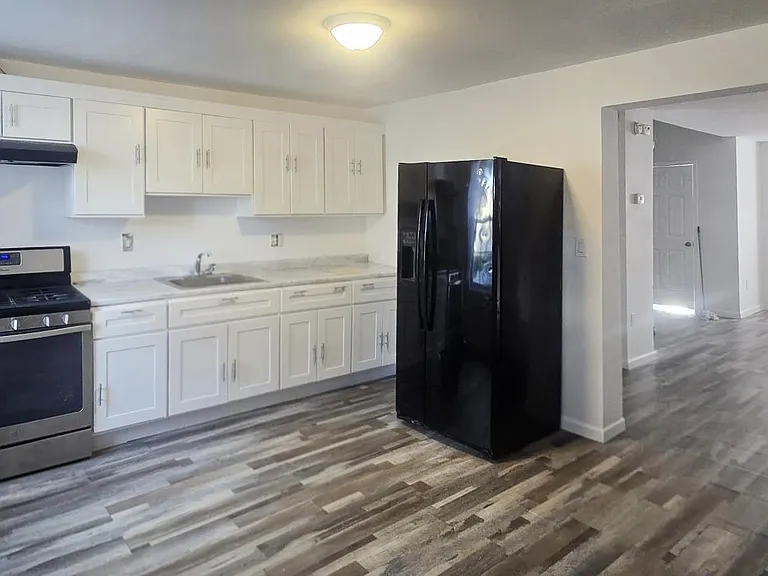 176 Arlington Ave #1 — Photo 14