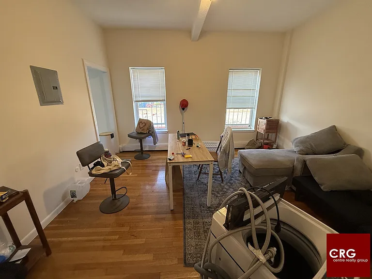 180 N Beacon St #12 — Photo 7