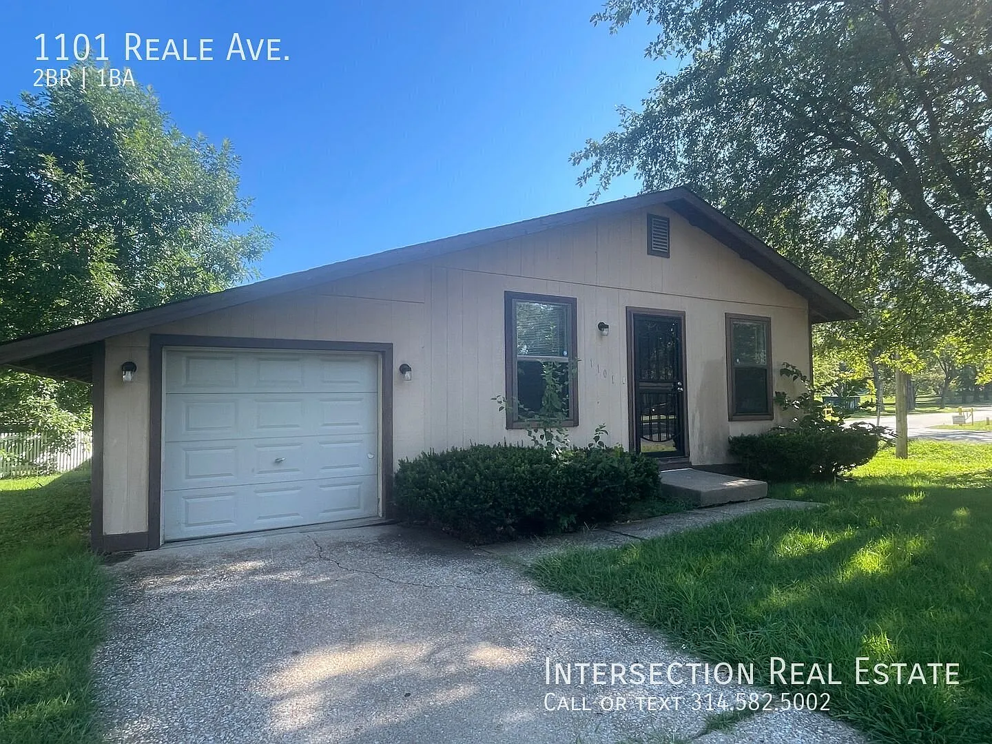 Adorable 2Bed/1Bath in Spanish Lake — Photo 4
