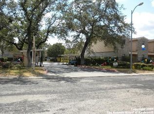 2718 Old Field Dr 302 #302, San Antonio, TX 78247