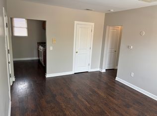 2535 W Marquette Rd, Chicago, IL 60629