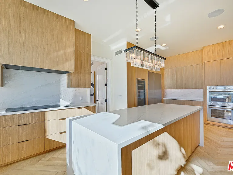 10502 Yellow Hill Rd — Photo 35