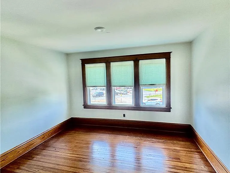 2960 William Penn Hwy — Photo 10