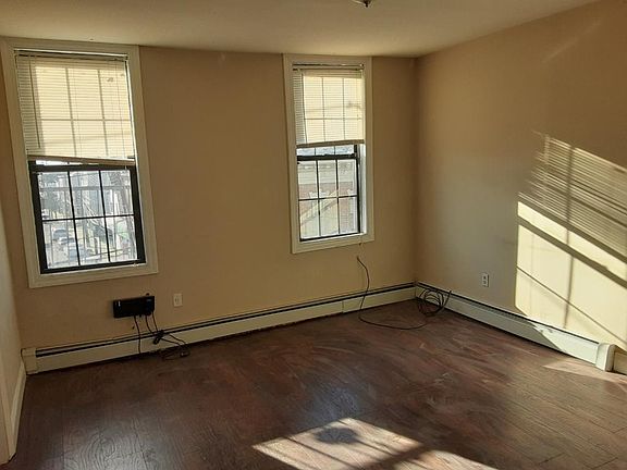 5th image of 1417 College Point Blvd APT 3