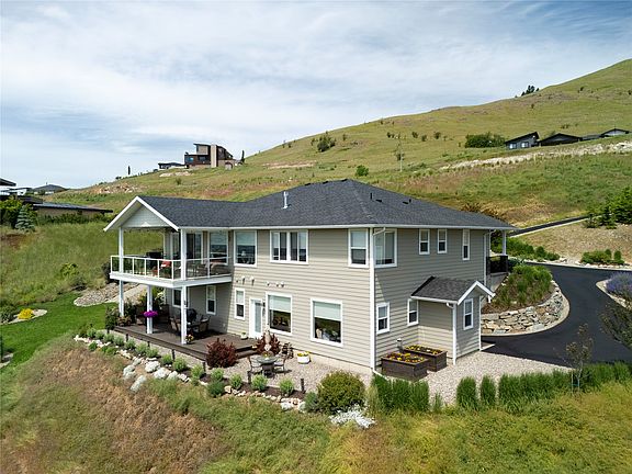 2nd image of 98 Ranchland Pl