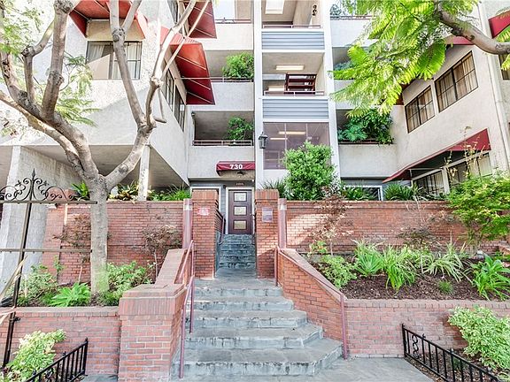 2nd image of 730 W 4th St Unit 303