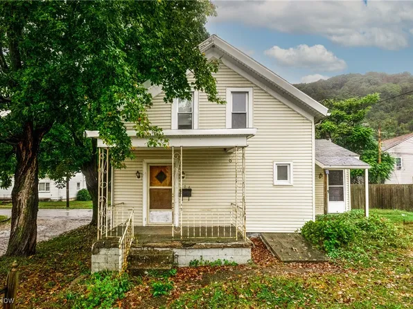 616 Washington Ave, Wellsville, OH 43968