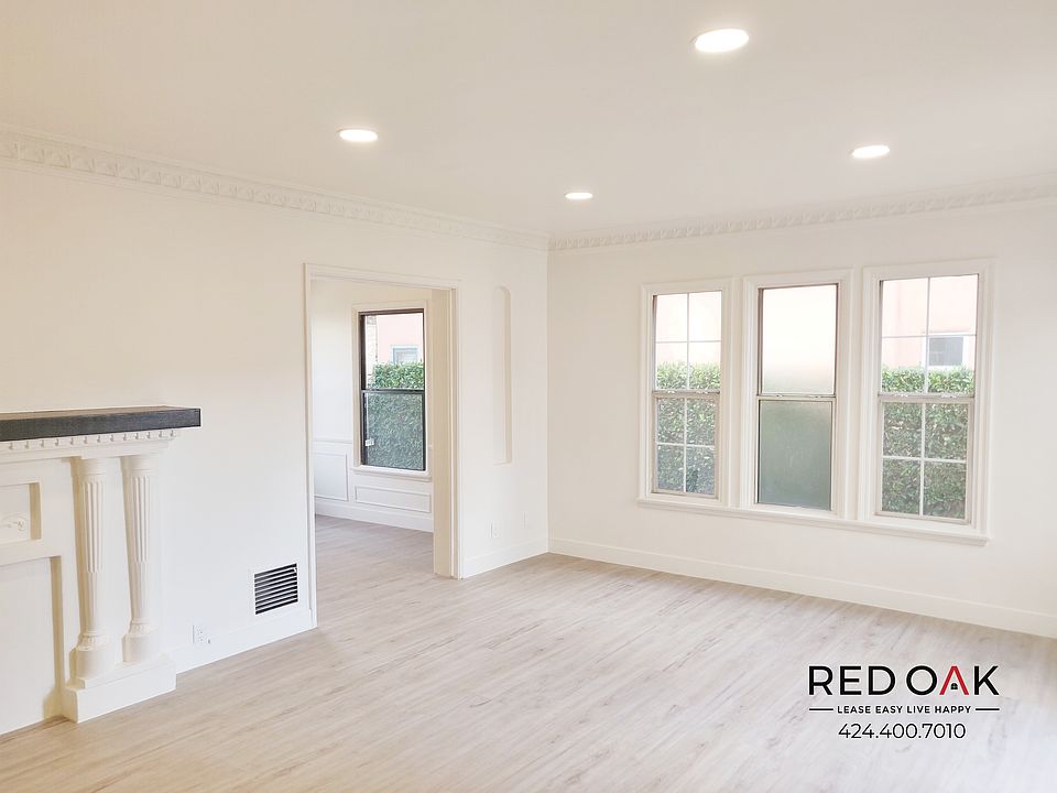1st image of 330 N Ogden Dr #332