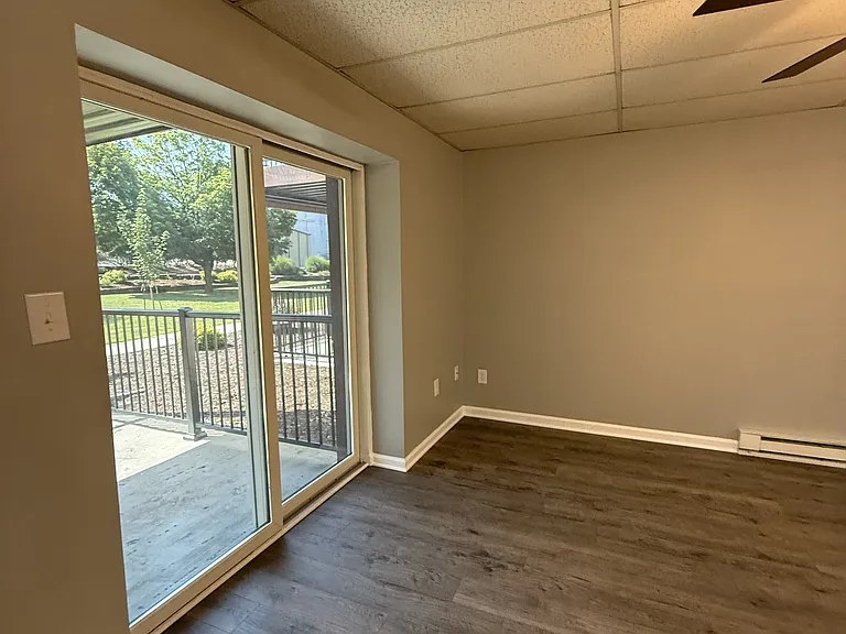 107 Hamilton Ave #107 — Photo 17