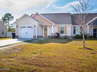 166 Pine Hollow Rd, Holly Ridge, NC 28445