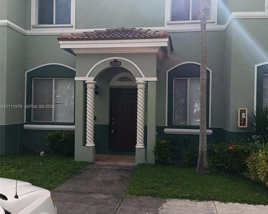 2526 SE 14th Ave #295