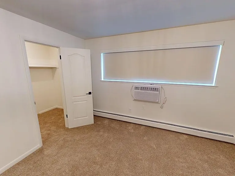 17455 Wildwood St — Photo 7