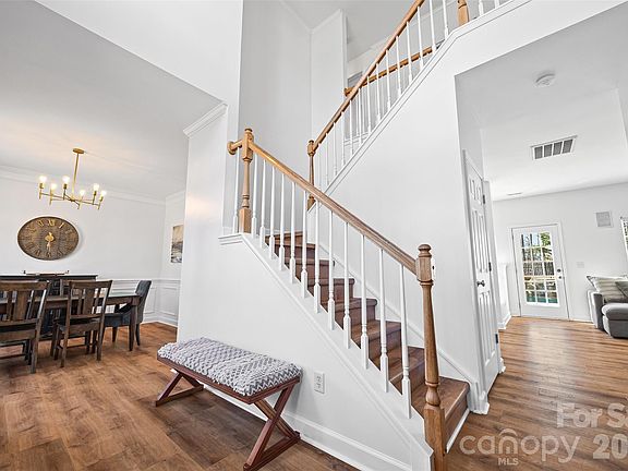 2nd image of 123 Nims Spring Dr