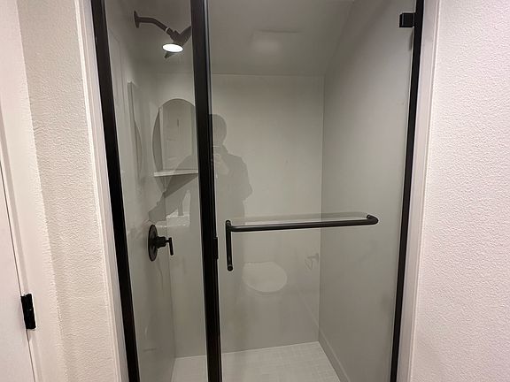 3rd image of 407 Caliper Way