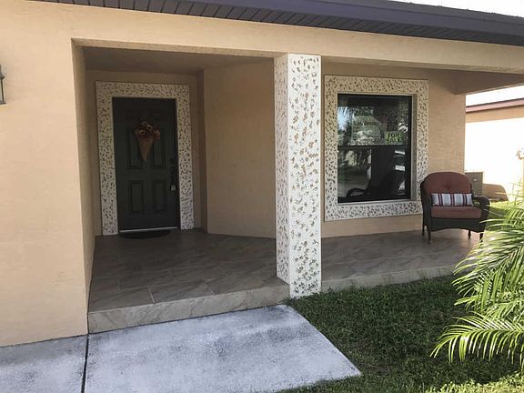 3rd image of 7 Palo Alto Ln