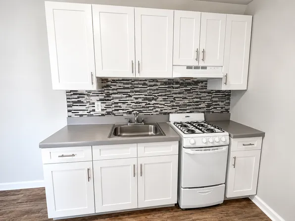 392 Stuyvesant Ave, Irvington, NJ
