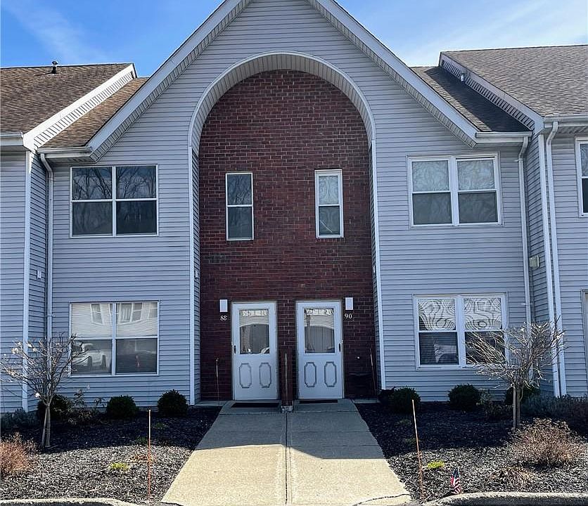 1st image of 88 Deer Ct Drive