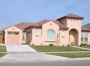 1537 Augusta Pointe Dr, Ripon, CA 95366