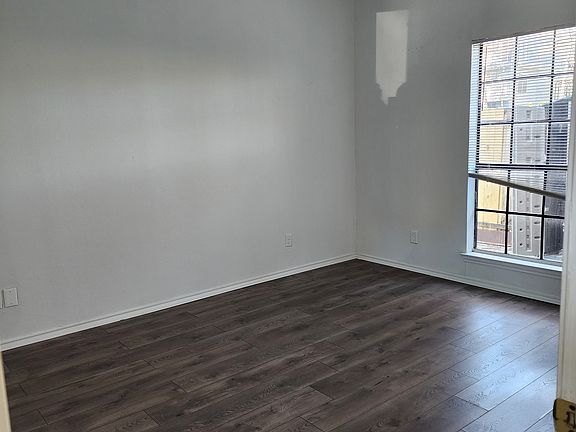 5th image of 9737 Whitehurst Dr APT 35