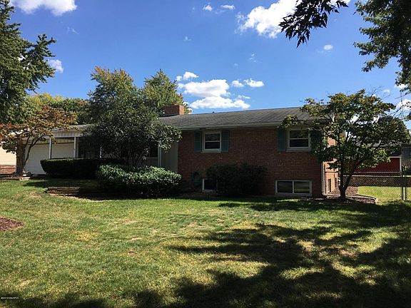 2nd image of 1932 S Valley View Dr