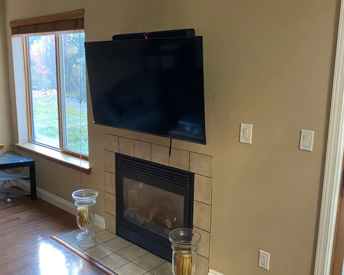 2 bed, 1000 sqft, $1,700 — Photo 4