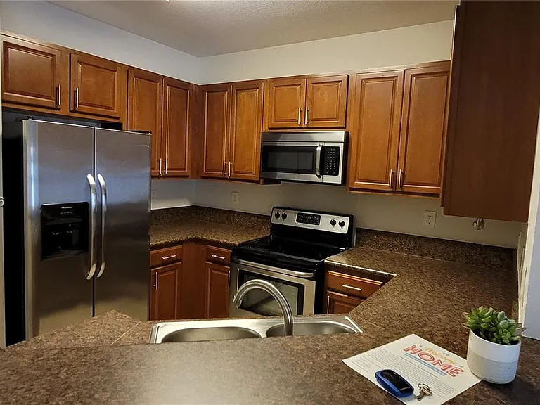 27300 SW 140th Psge — Photo 6