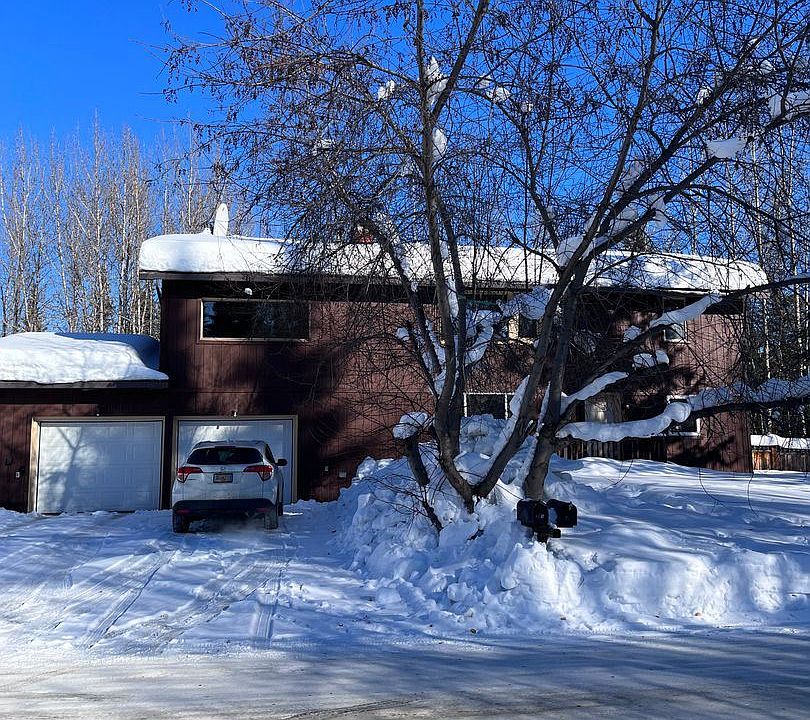1st image of 665 Gradelle Ave