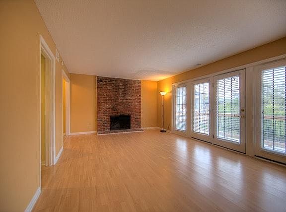 3rd image of 626 W 43rd Ter APT 6
