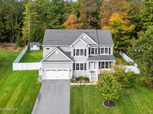 119 Richmond Hill Dr, Queensbury, NY 12804