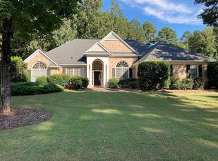 105 Ridgewood Dr, Fayetteville, GA 30215