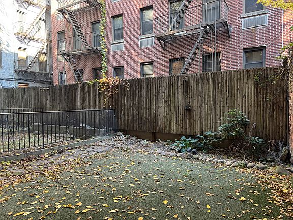 2nd image of 259 W 15th St APT F
