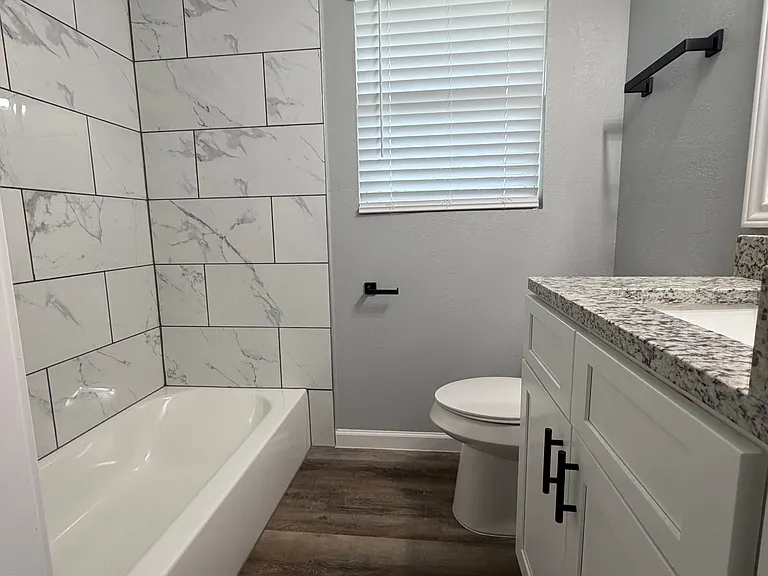 12 Pershing Dr — Photo 12