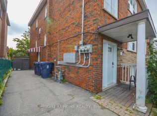 9 Donald Ave #2, Toronto, ON M6M 1J7