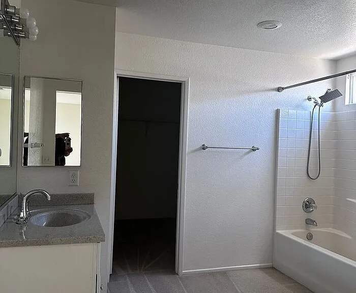 134 Palermo Dr — Photo 7