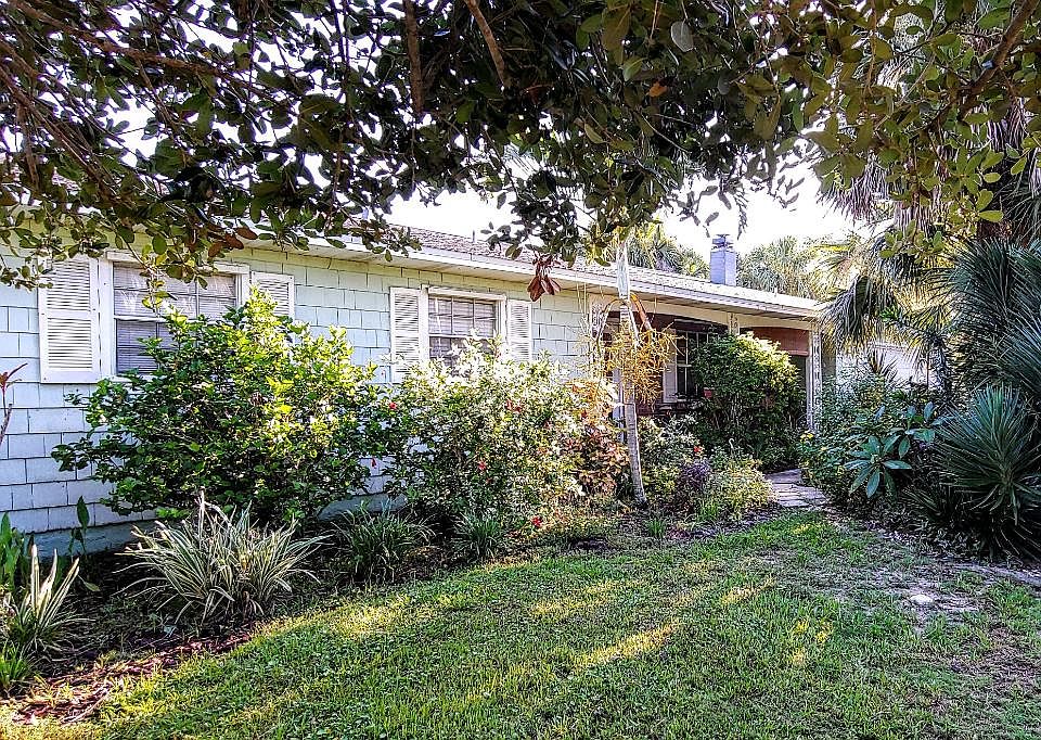 1st image of 240 Sea Dunes Dr