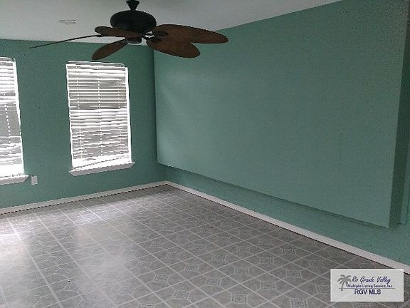 5th image of 4122 Blue Bonnet Dr