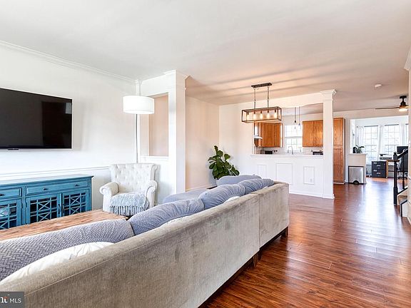 4th image of 3814 Glebe Meadow Way