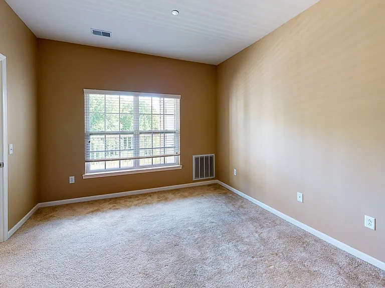 508 Stockton Rdg — Photo 12